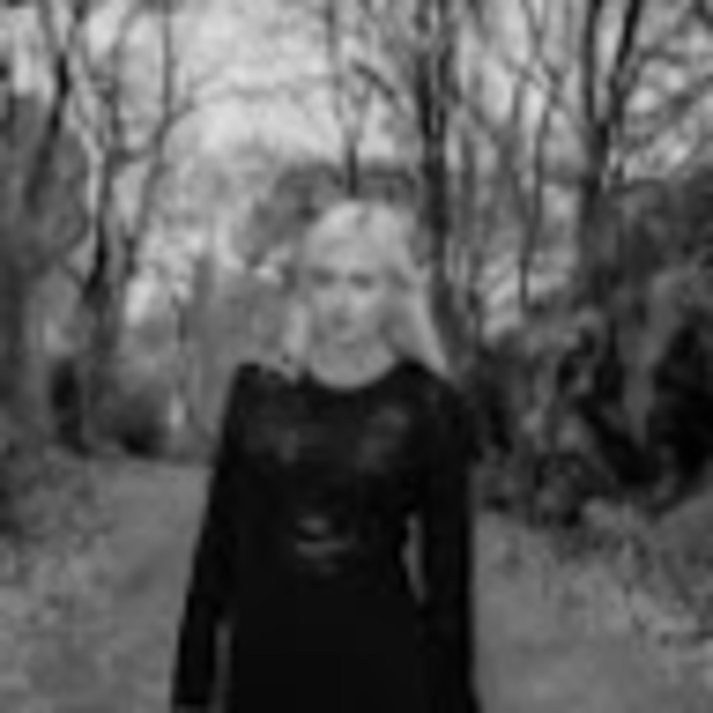 Meet your Posher, Vlada